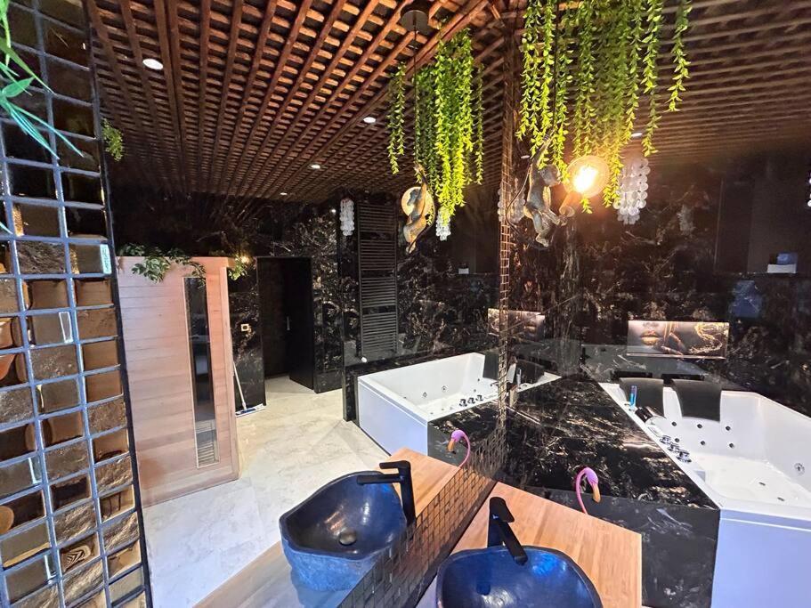 Esprit Africa, Spa Et Sauna De Luxe Mulhouse Esterno foto