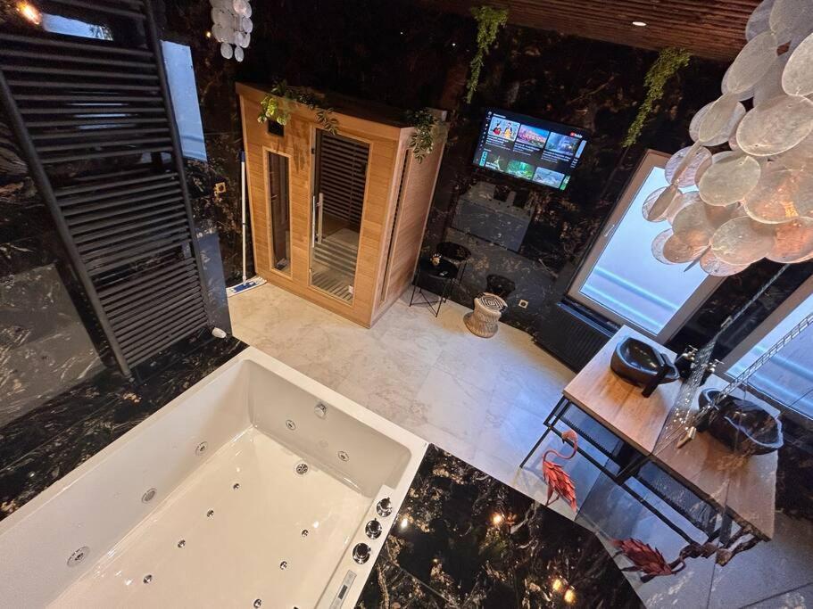 Esprit Africa, Spa Et Sauna De Luxe Mulhouse Esterno foto